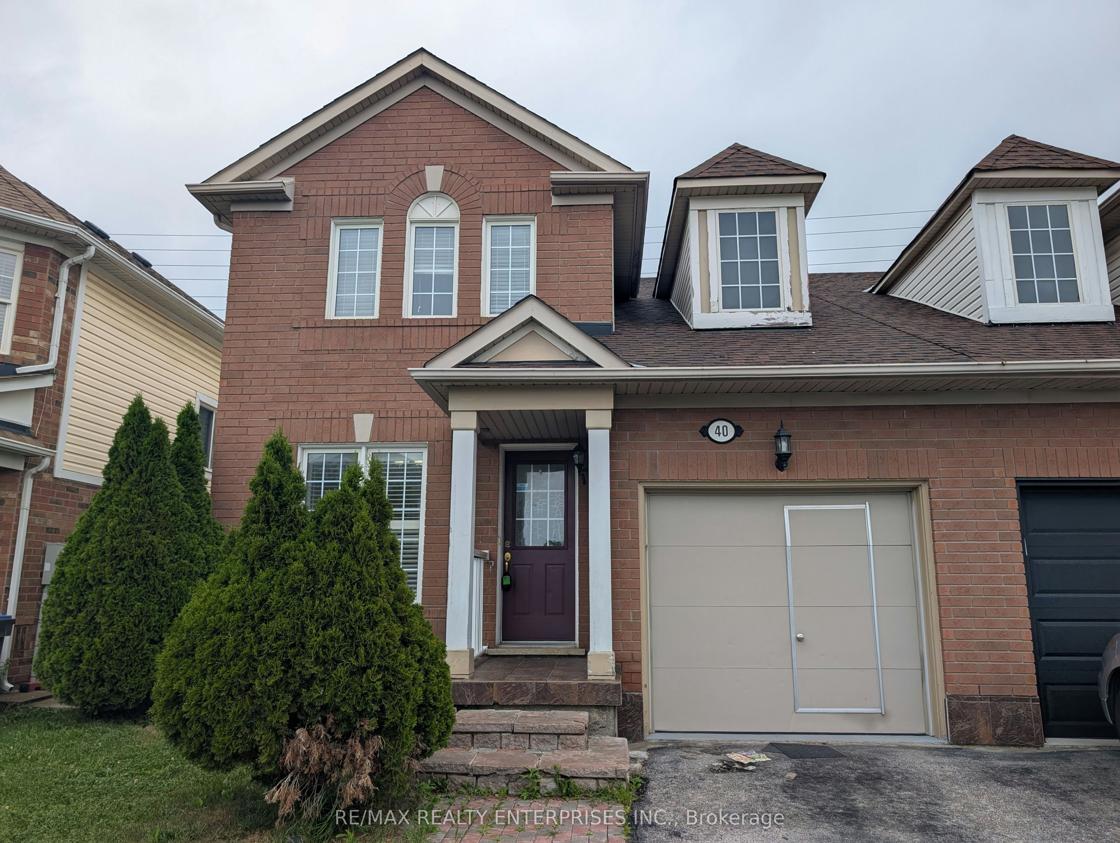 40 Sweetwood Circle, Brampton, ON, L7A 2X7