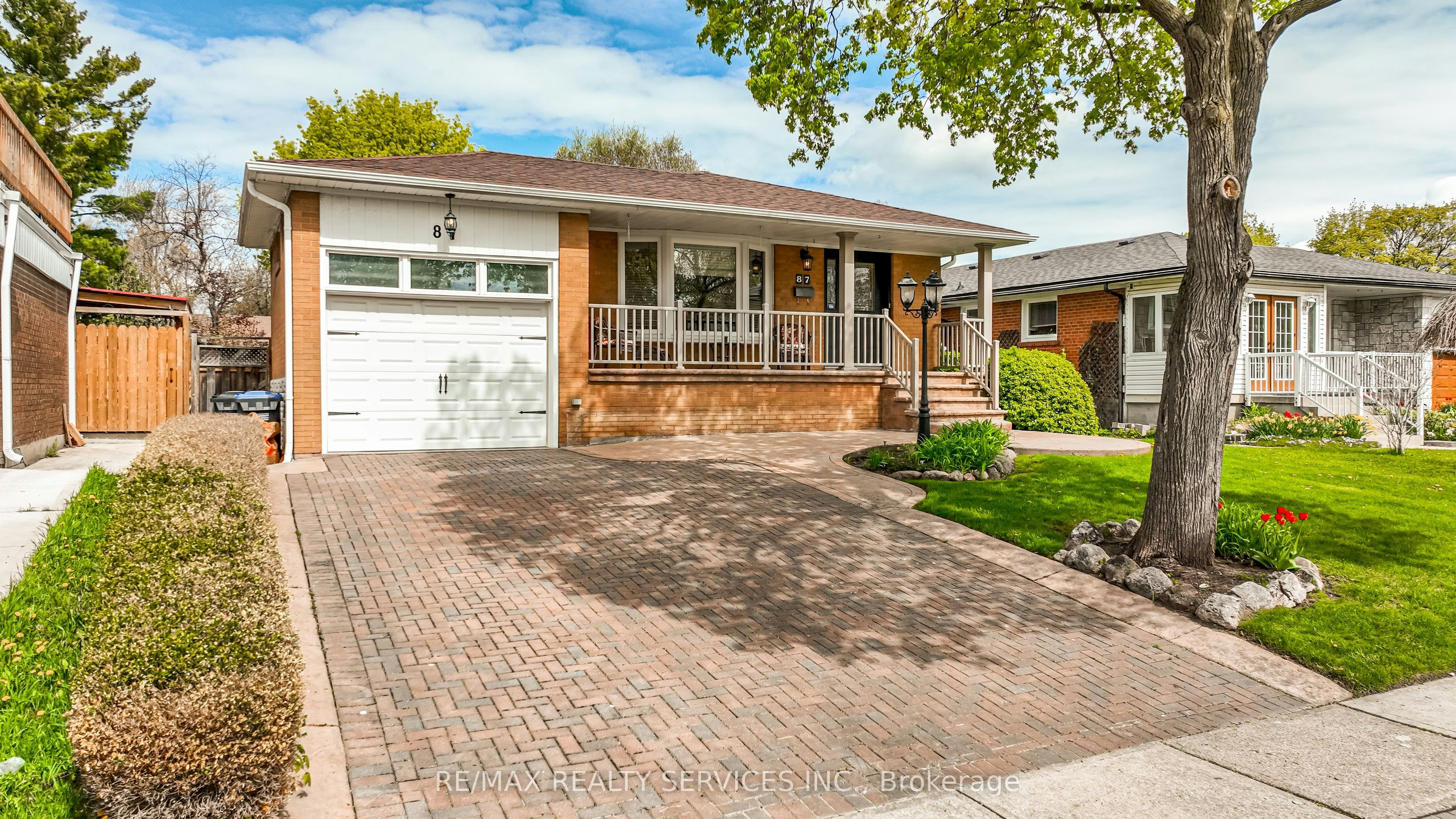 87 Ambleside Drive, Brampton, ON, L6Y 1C1