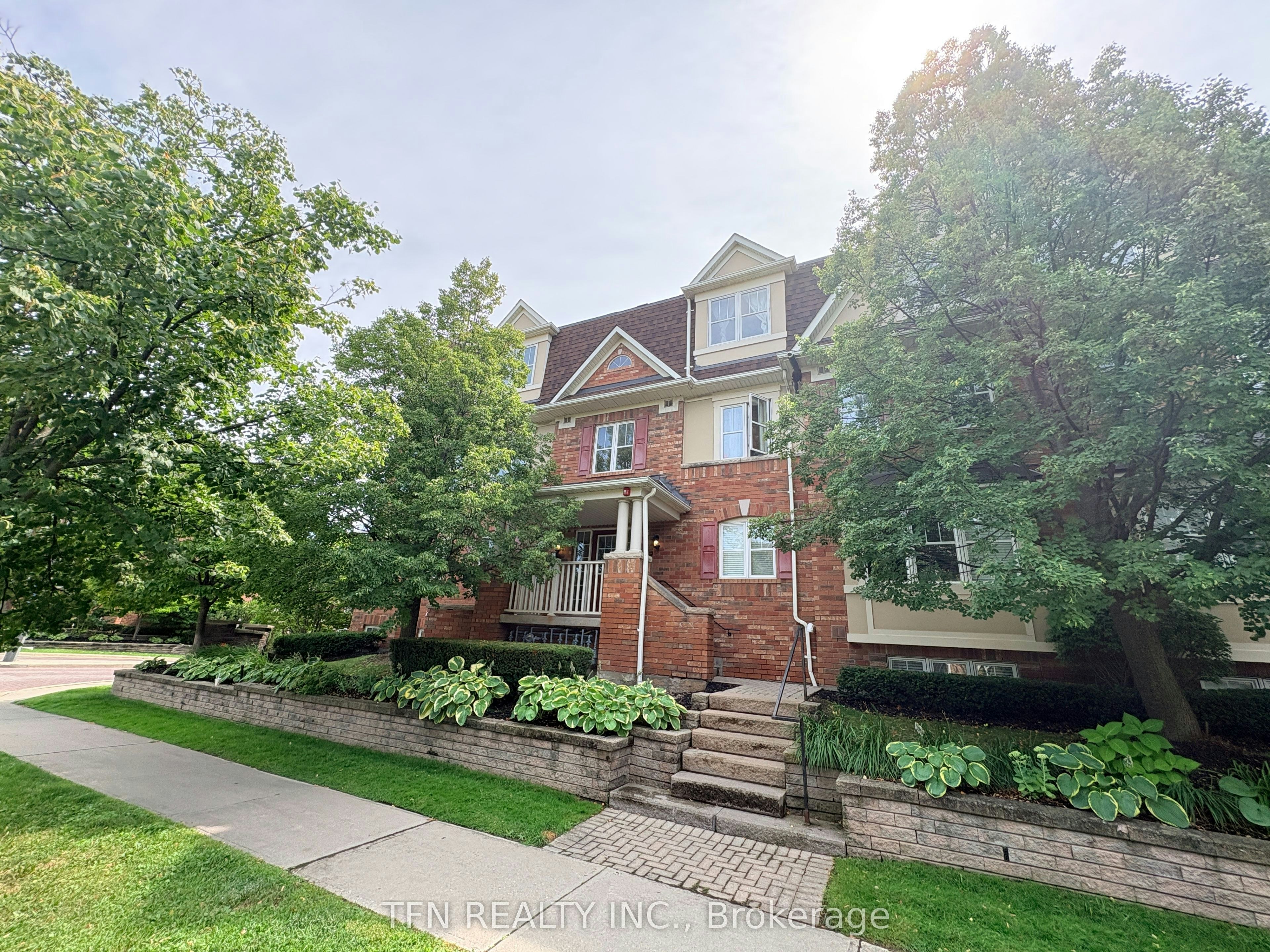 3-588 Shoreline Drive, Mississauga, ON, L5B 0A8 - 2