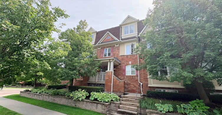 3-588 Shoreline Drive, Mississauga, ON, L5B 0A8 - 2