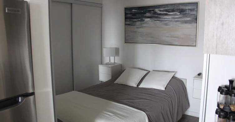 915-20 Joe Shuster Way, Toronto, ON, M6K 0A3 - 9