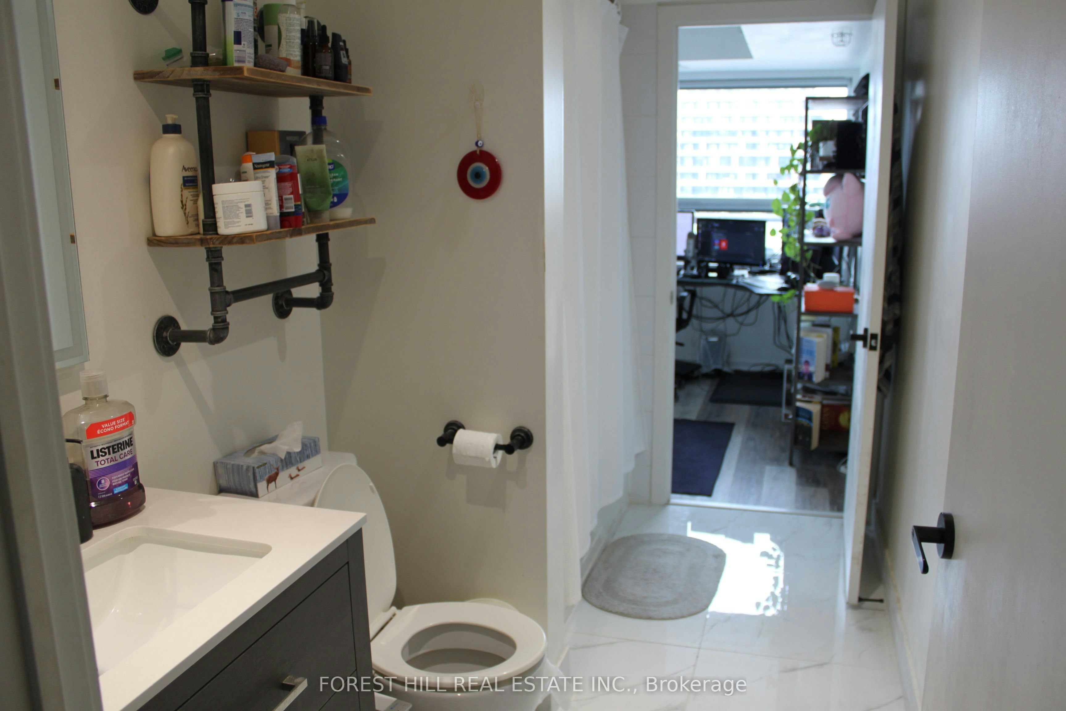 915-20 Joe Shuster Way, Toronto, ON, M6K 0A3 - 15
