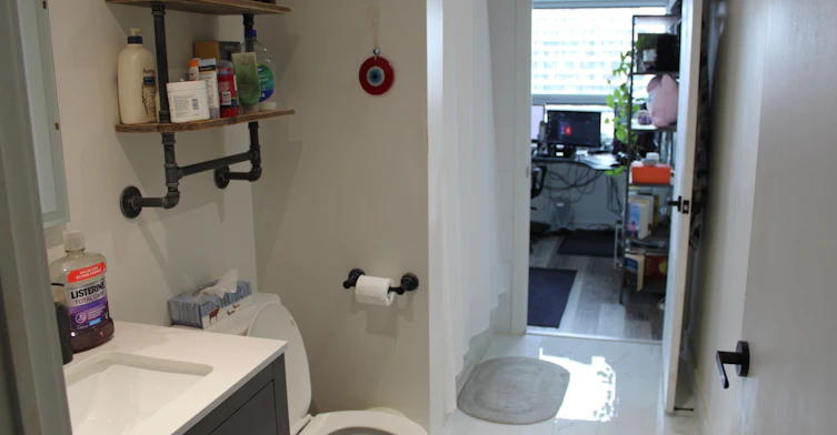 915-20 Joe Shuster Way, Toronto, ON, M6K 0A3 - 15