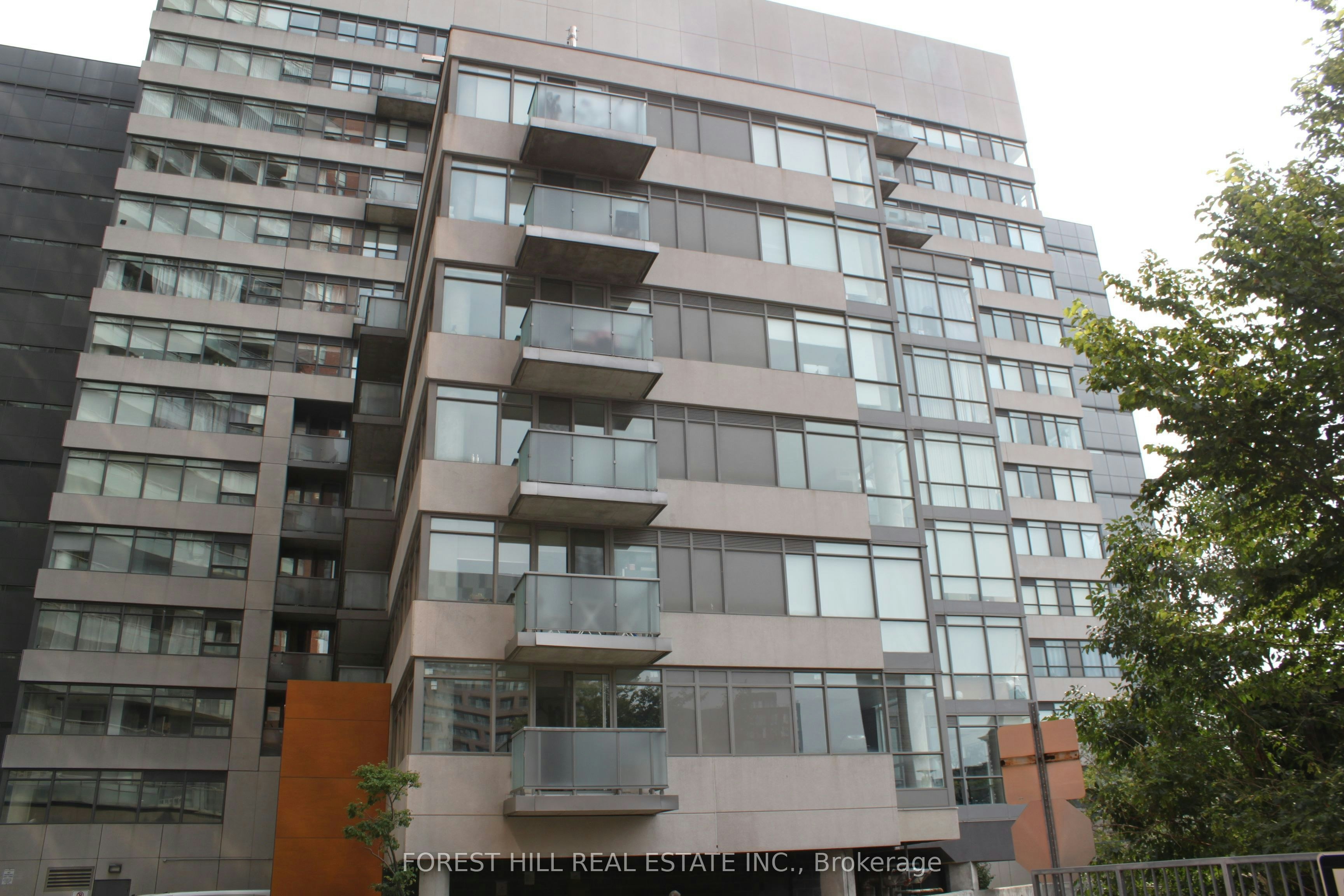 915-20 Joe Shuster Way, Toronto, ON, M6K 0A3 - 2