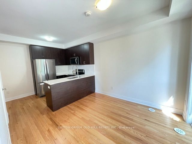 71-721 Lawrence Avenue W, Toronto, ON, M6A 1B4 - 8