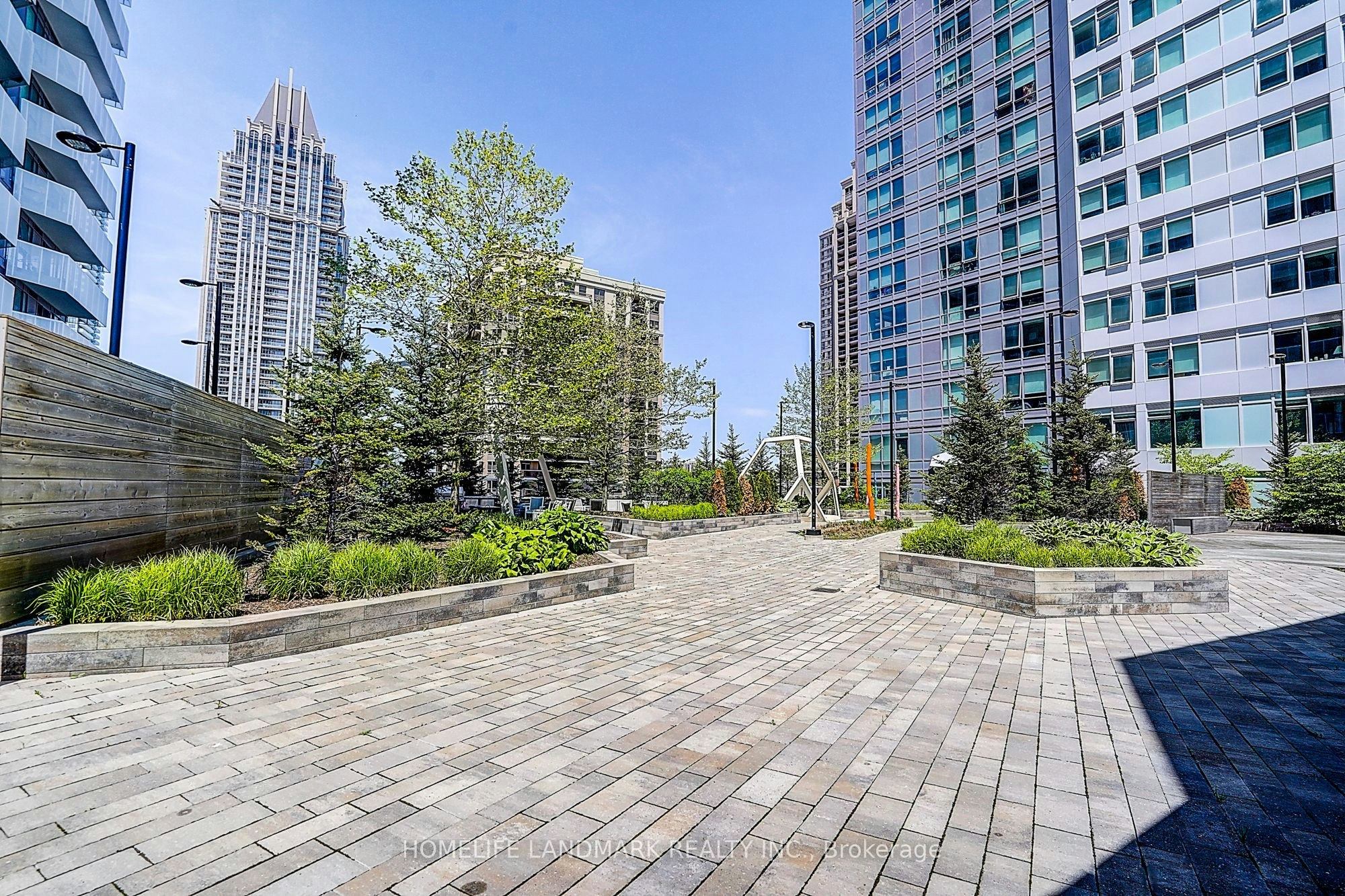 3208-4065 Confederation Parkway, Mississauga, ON, L5B 0L4 - 30