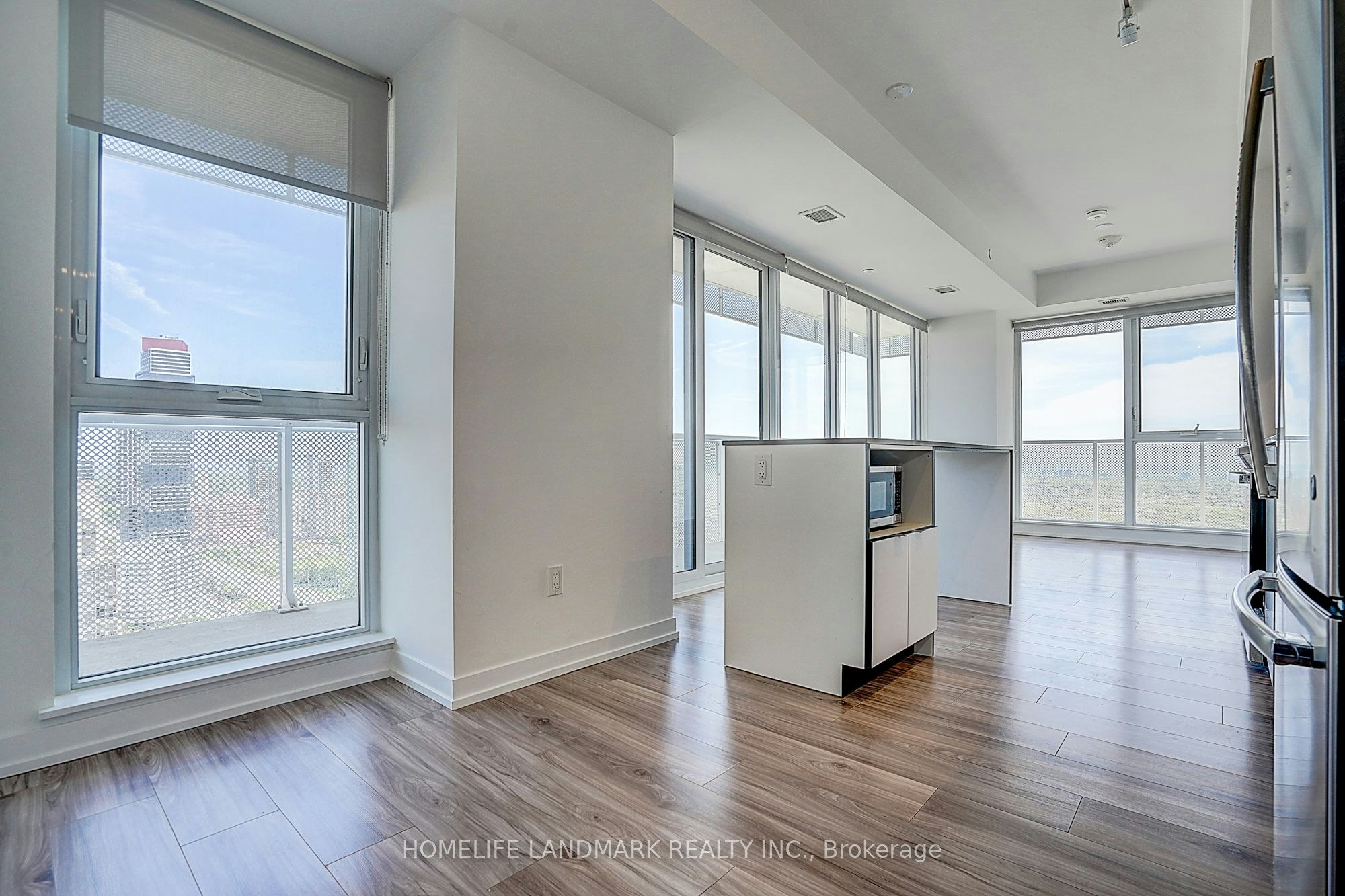 3208-4065 Confederation Parkway, Mississauga, ON, L5B 0L4 - 5