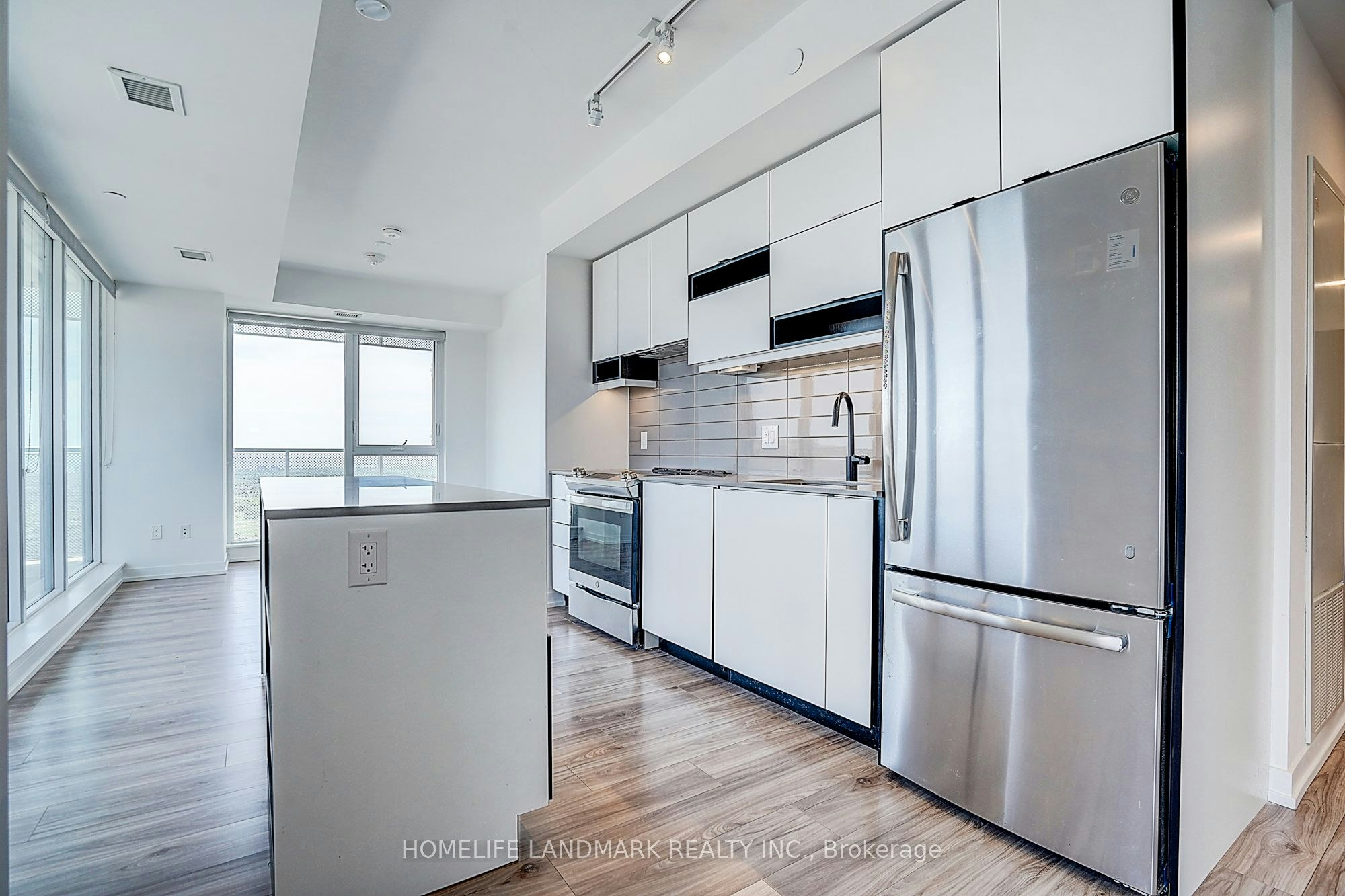 3208-4065 Confederation Parkway, Mississauga, ON, L5B 0L4 - 6