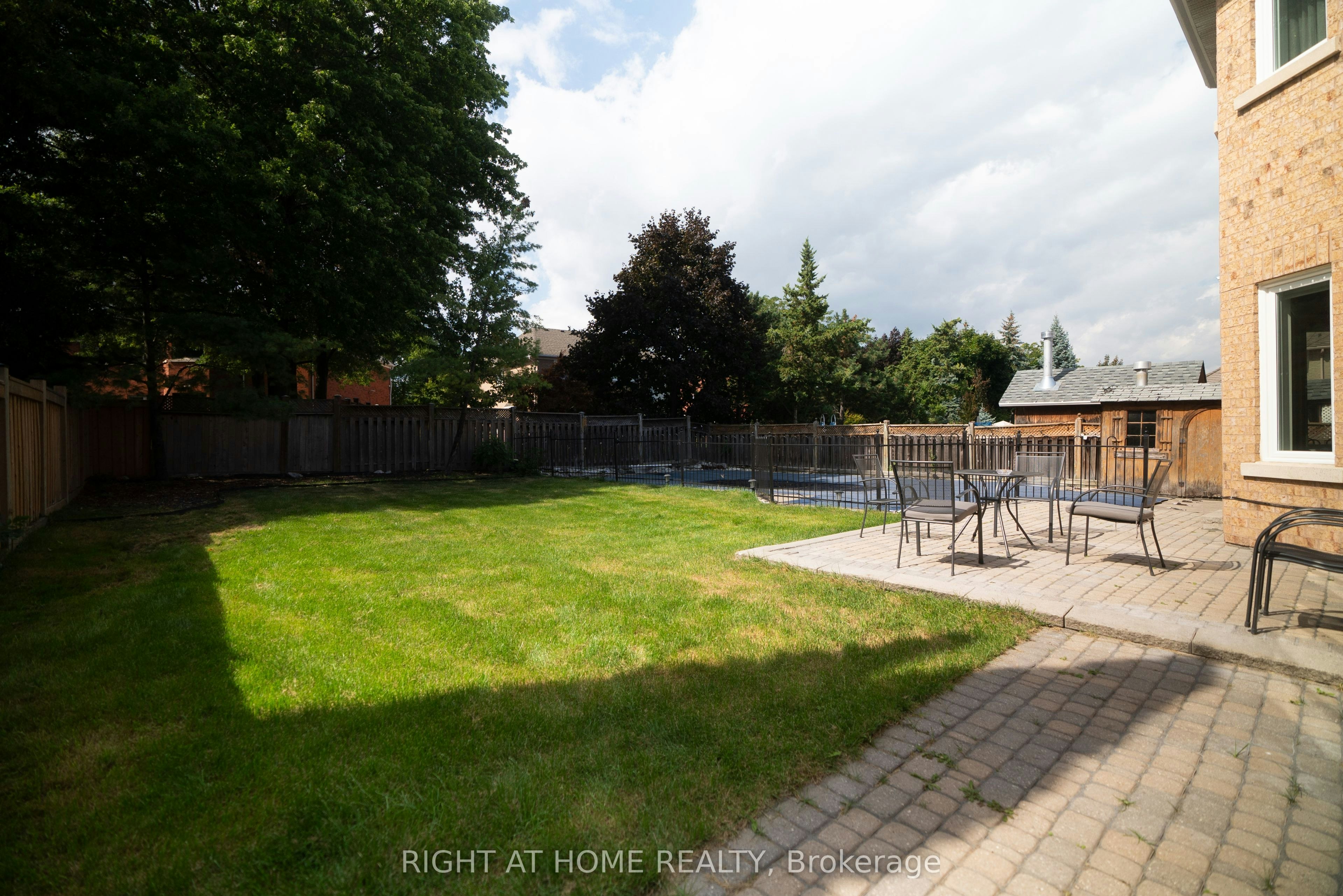 2427 Erin Centre Boulevard, Mississauga, ON, L5M 5B3 - 36