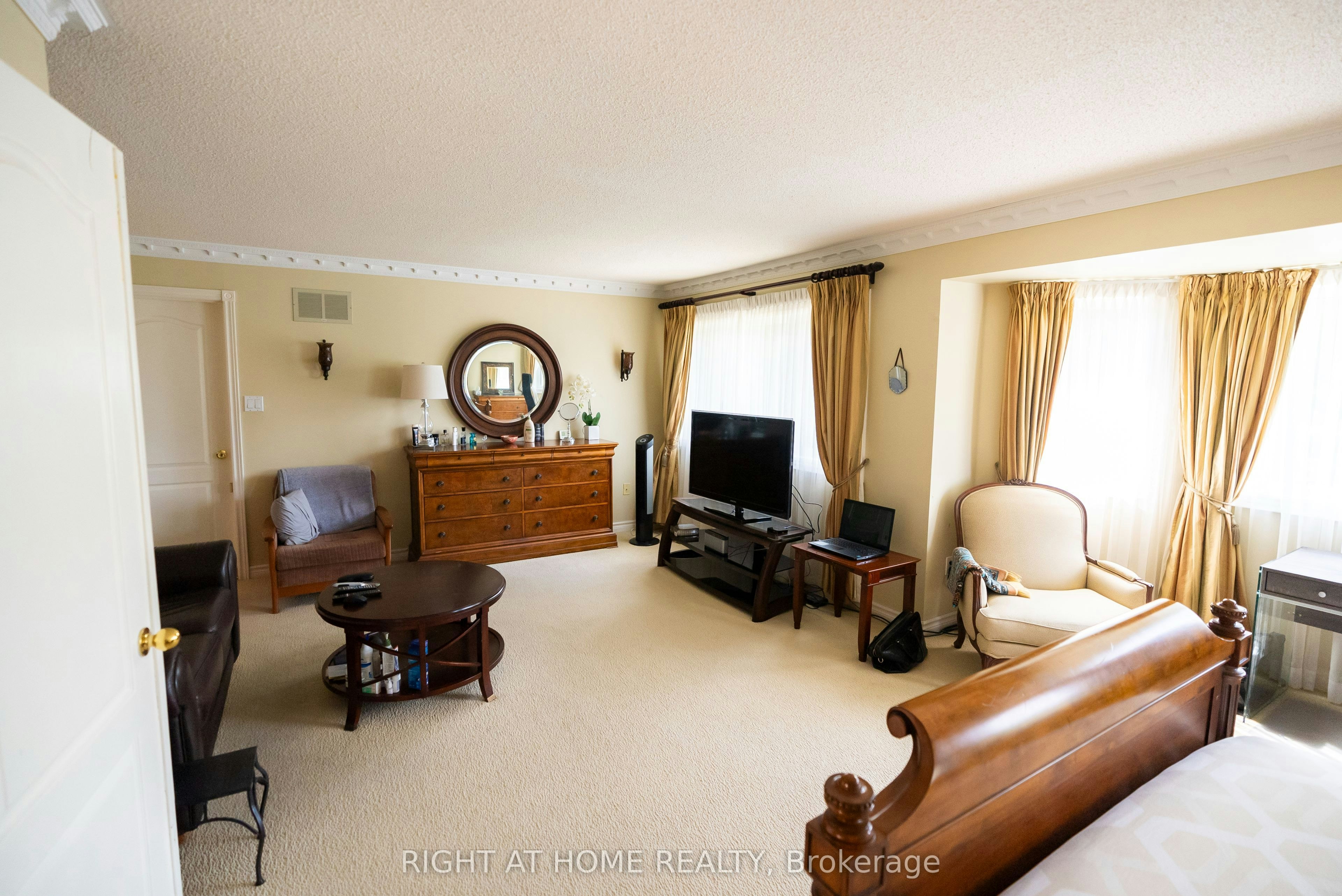 2427 Erin Centre Boulevard, Mississauga, ON, L5M 5B3 - 14