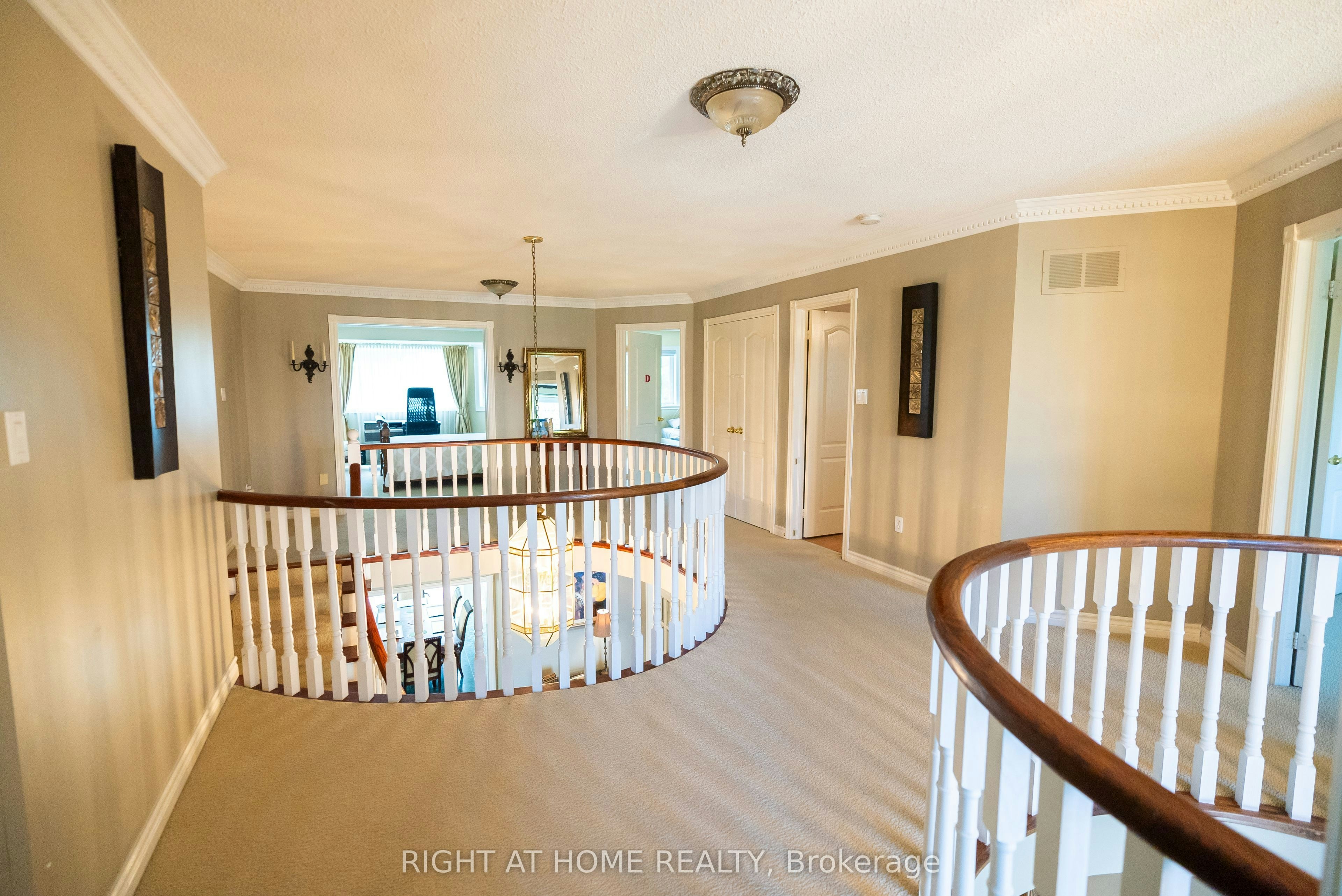 2427 Erin Centre Boulevard, Mississauga, ON, L5M 5B3 - 29