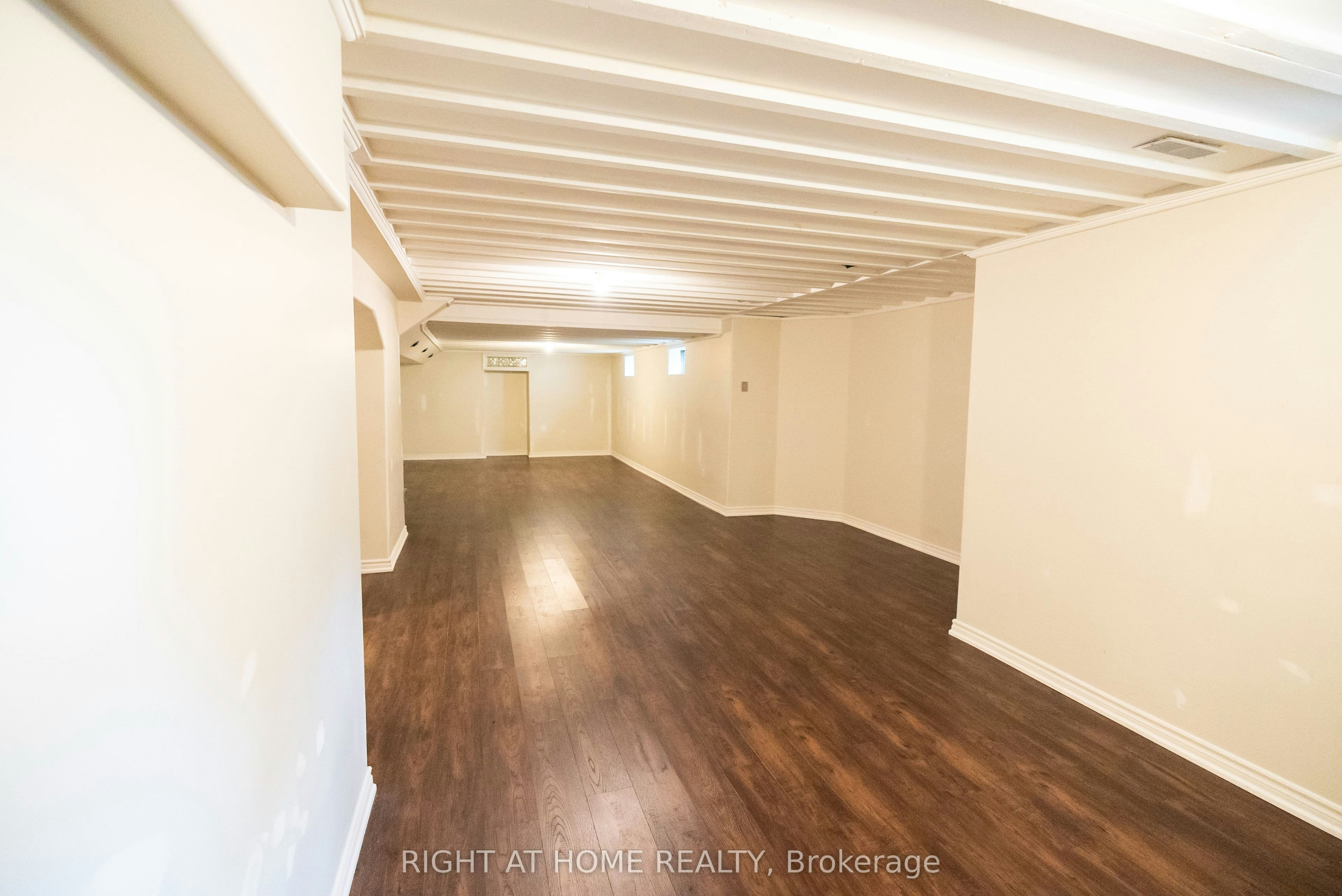 2427 Erin Centre Boulevard, Mississauga, ON, L5M 5B3 - 35