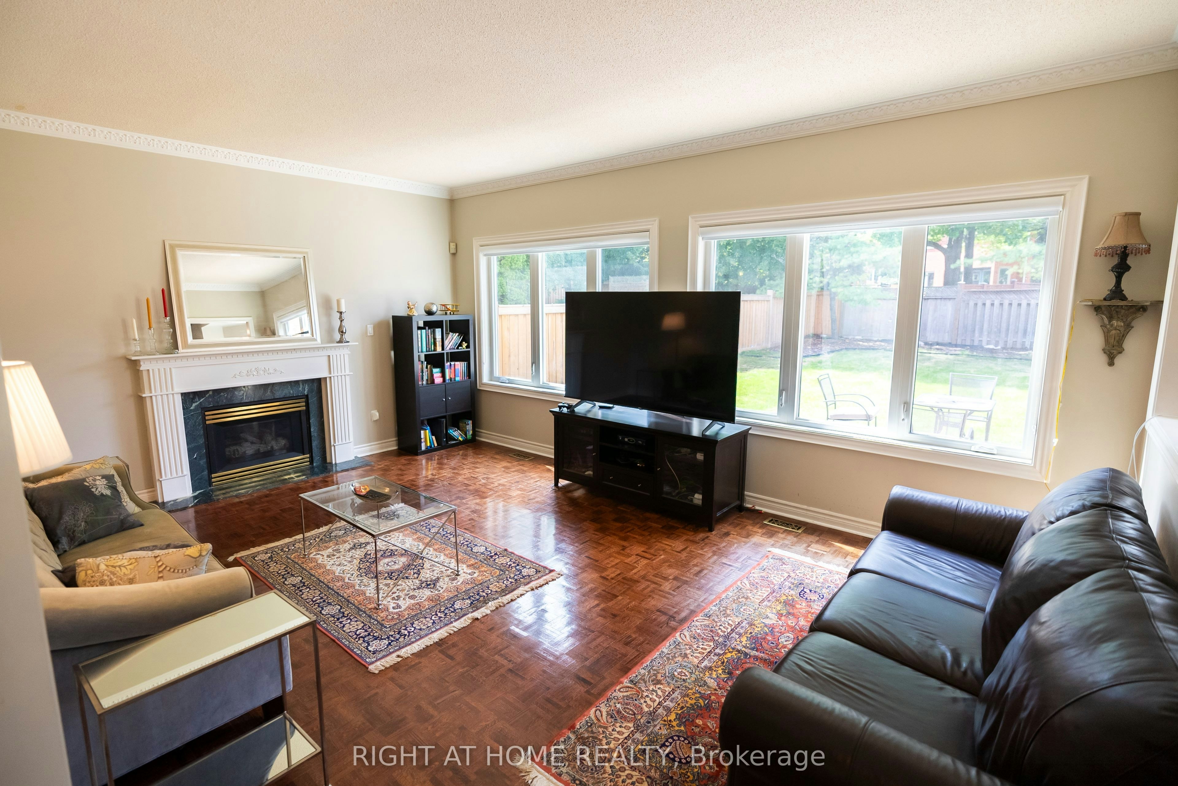 2427 Erin Centre Boulevard, Mississauga, ON, L5M 5B3 - 8