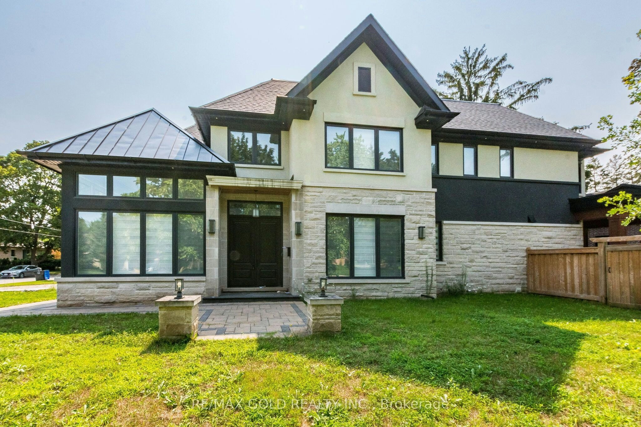 550 Vanessa Crescent, Mississauga, ON, L5H 2N3