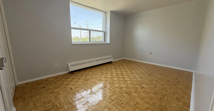 410-363 Lakeshore Road E, Mississauga, ON, L5G 1H7 - 7