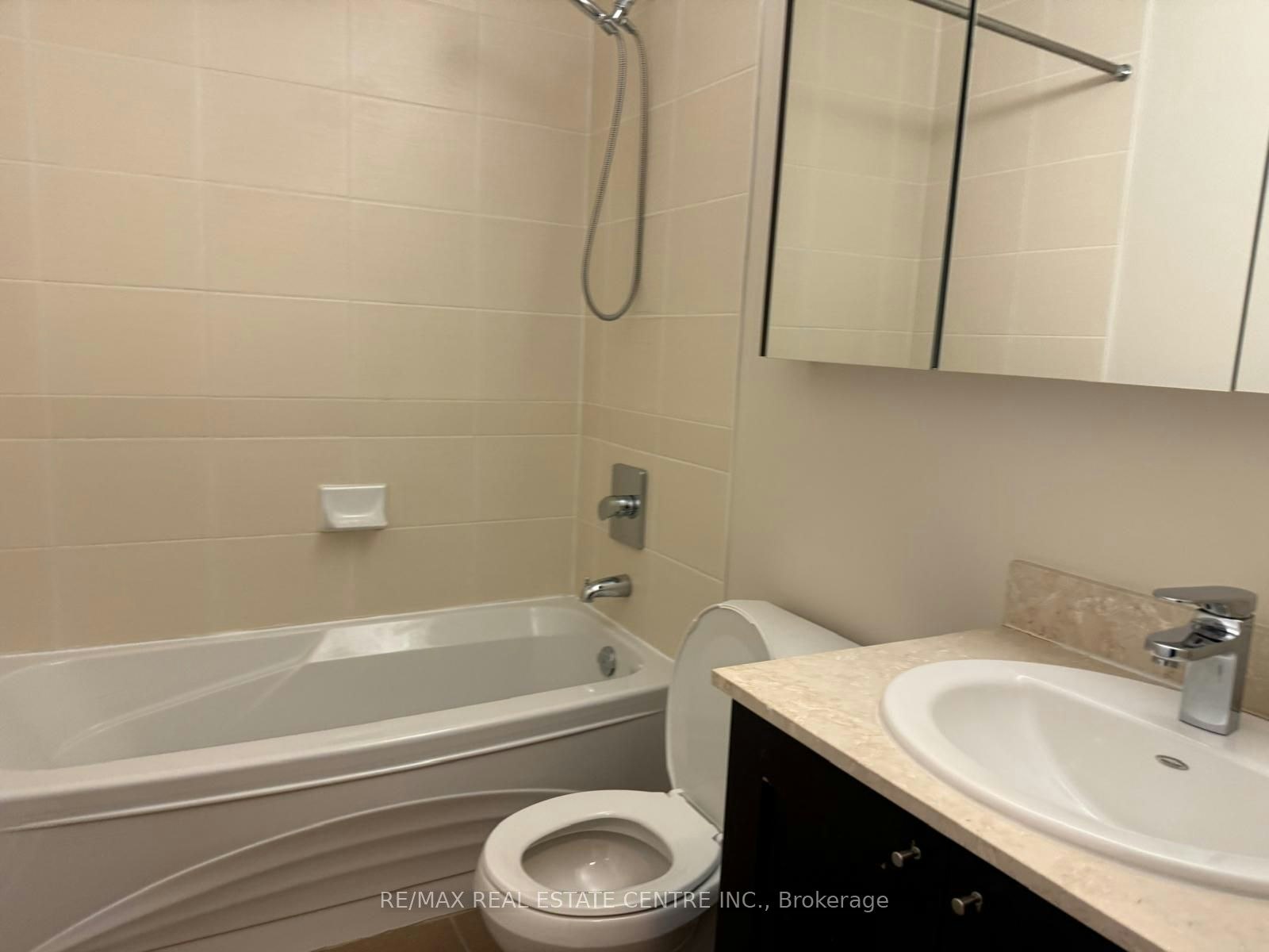 3904-4070 Confederation Parkway, Mississauga, ON, L5B 0E9 - 35