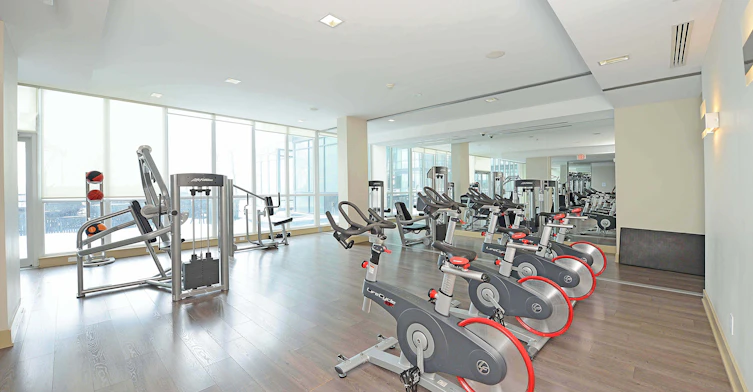 3904-4070 Confederation Parkway, Mississauga, ON, L5B 0E9 - 5