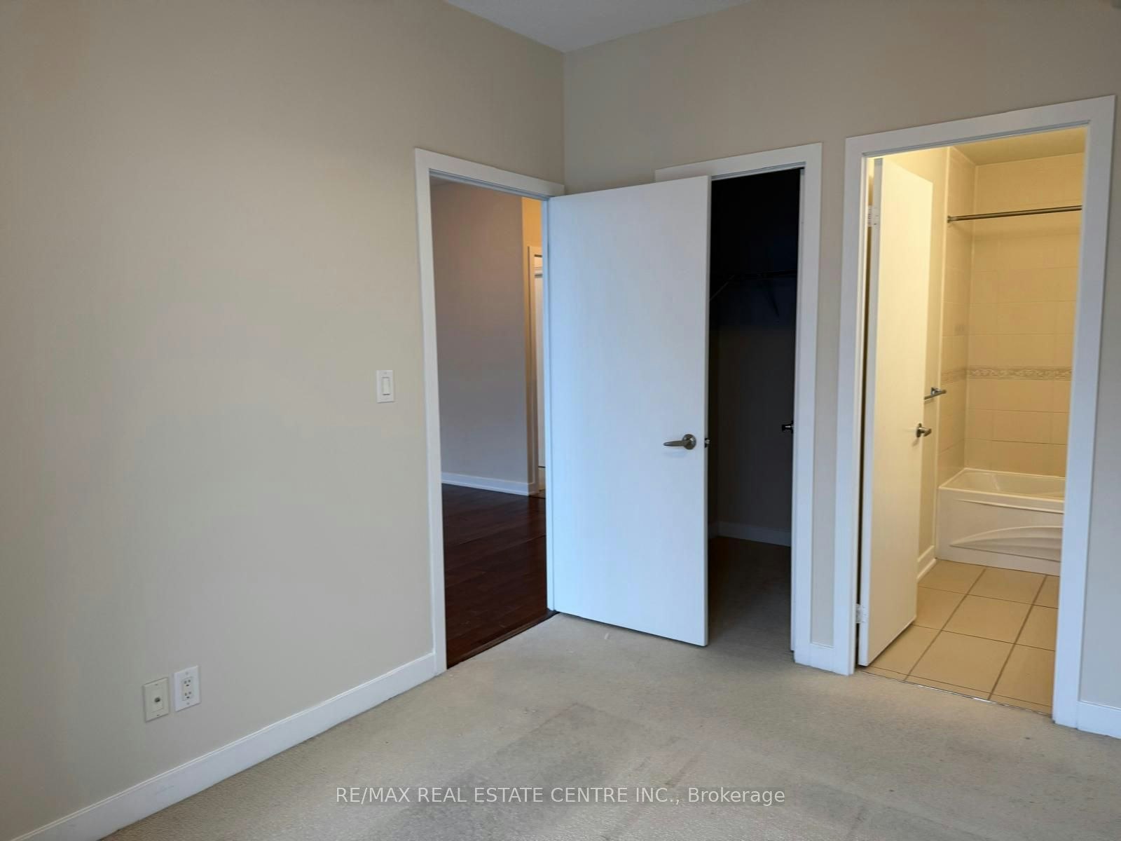 3904-4070 Confederation Parkway, Mississauga, ON, L5B 0E9 - 19