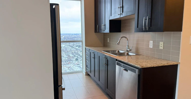 3904-4070 Confederation Parkway, Mississauga, ON, L5B 0E9 - 23