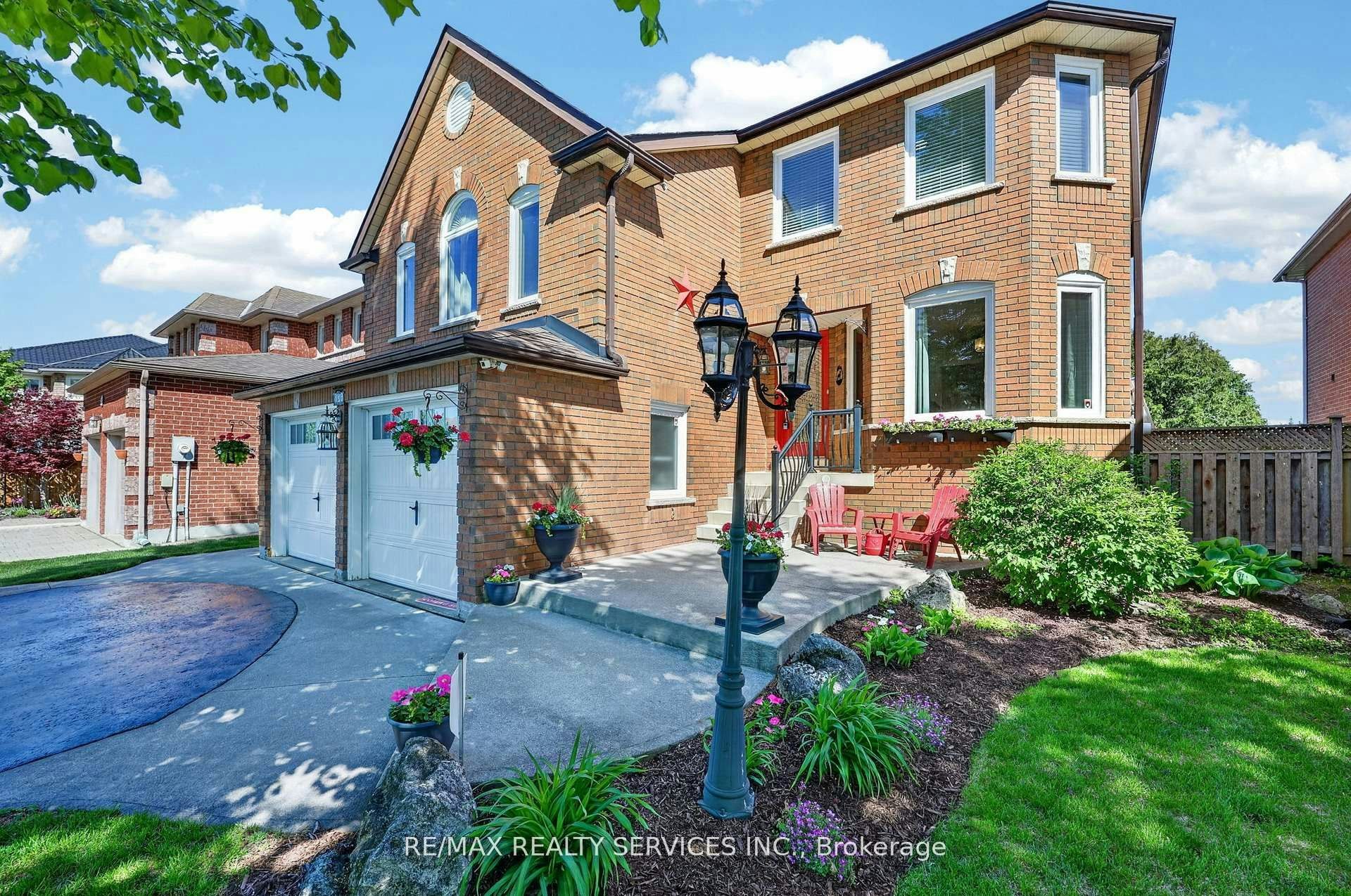 150 Royal Valley Drive, Caledon, ON, L7C 1B3