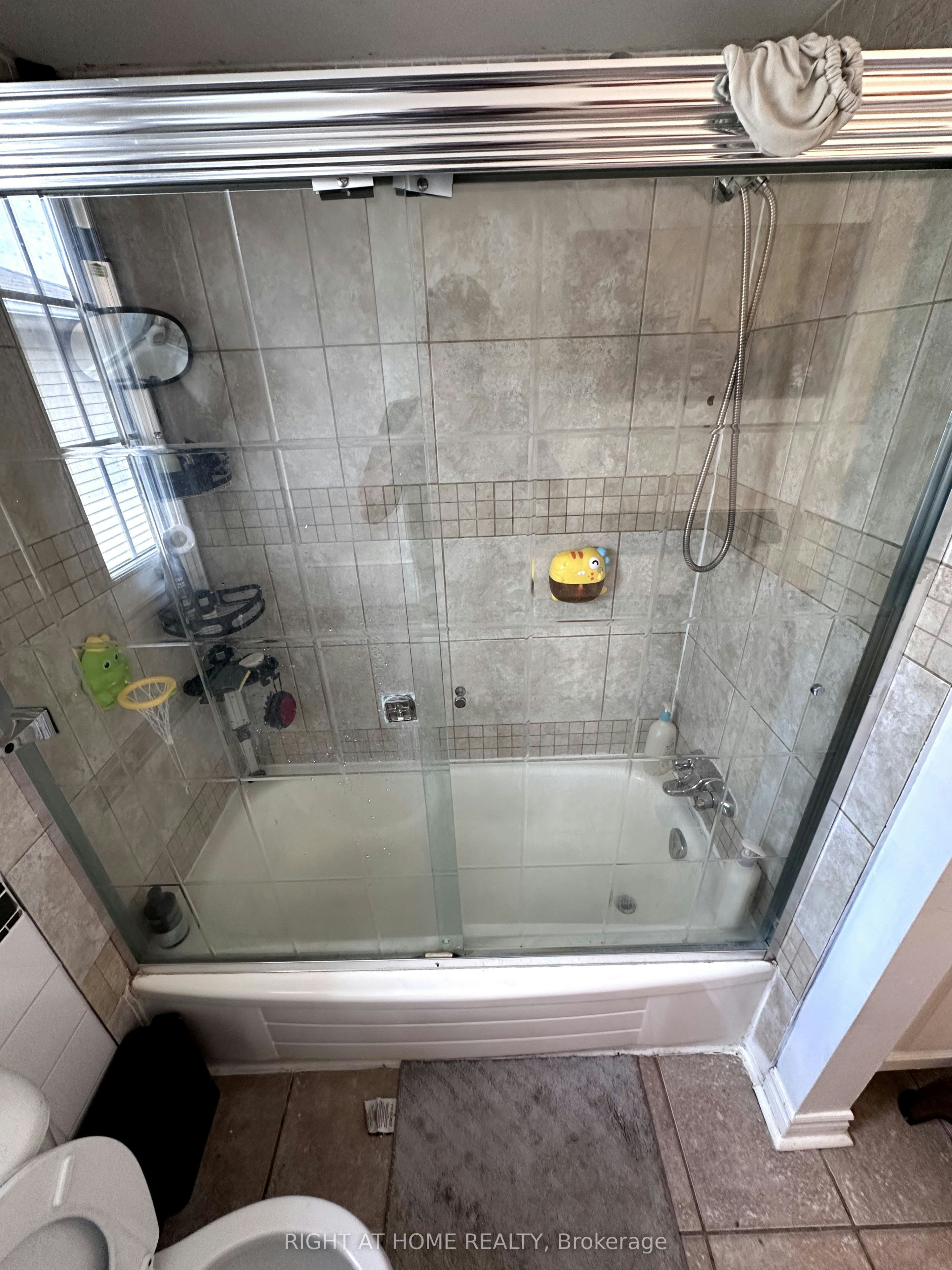4 Sunshade Place, Brampton, ON, L6Z 2B8 - 19