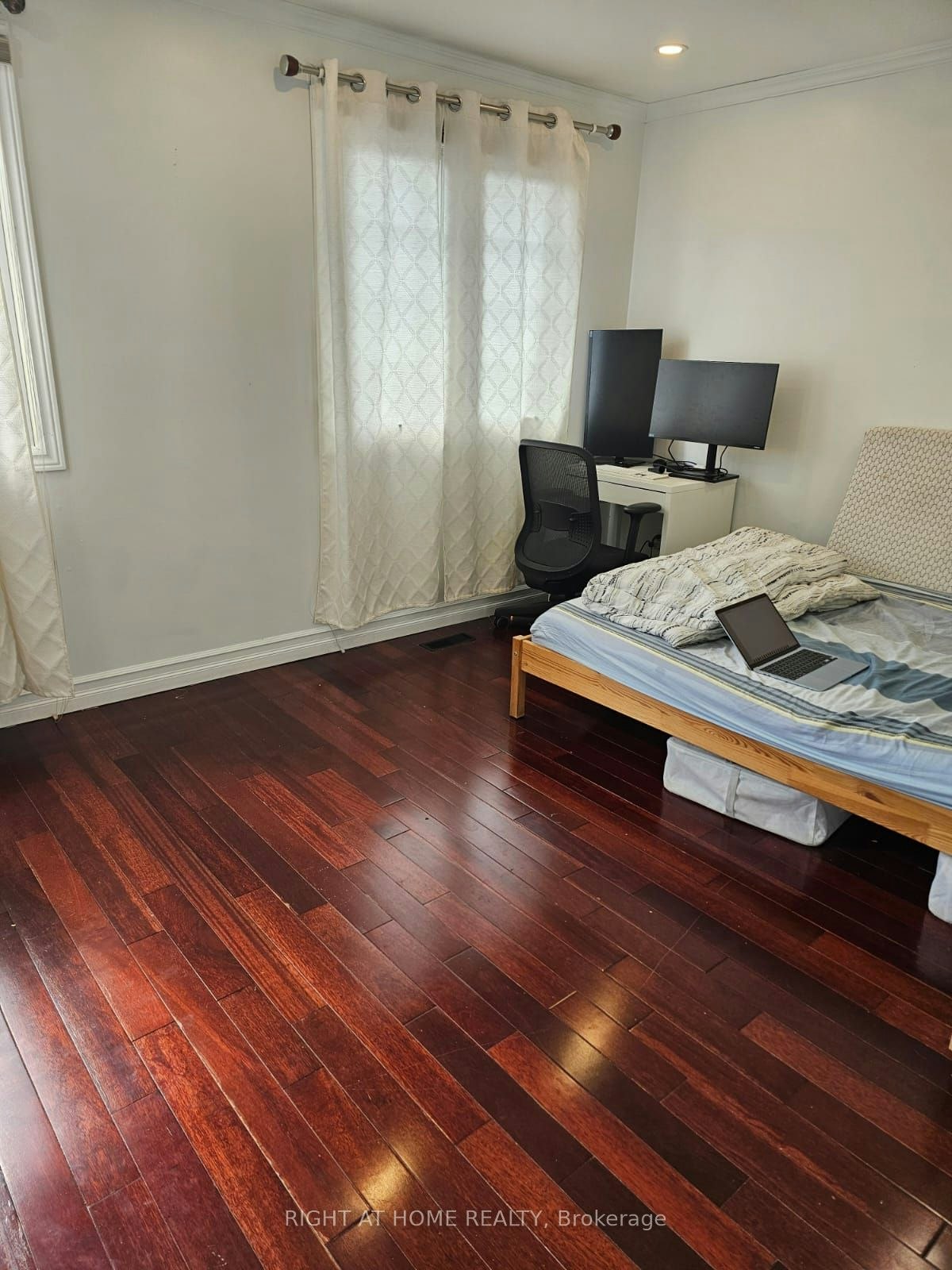 4 Sunshade Place, Brampton, ON, L6Z 2B8 - 13