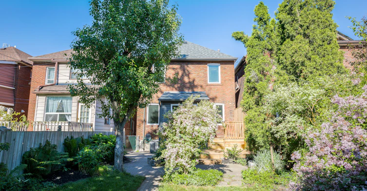 546 Beresford Avenue, Toronto, ON, M6S 3C3 - 22