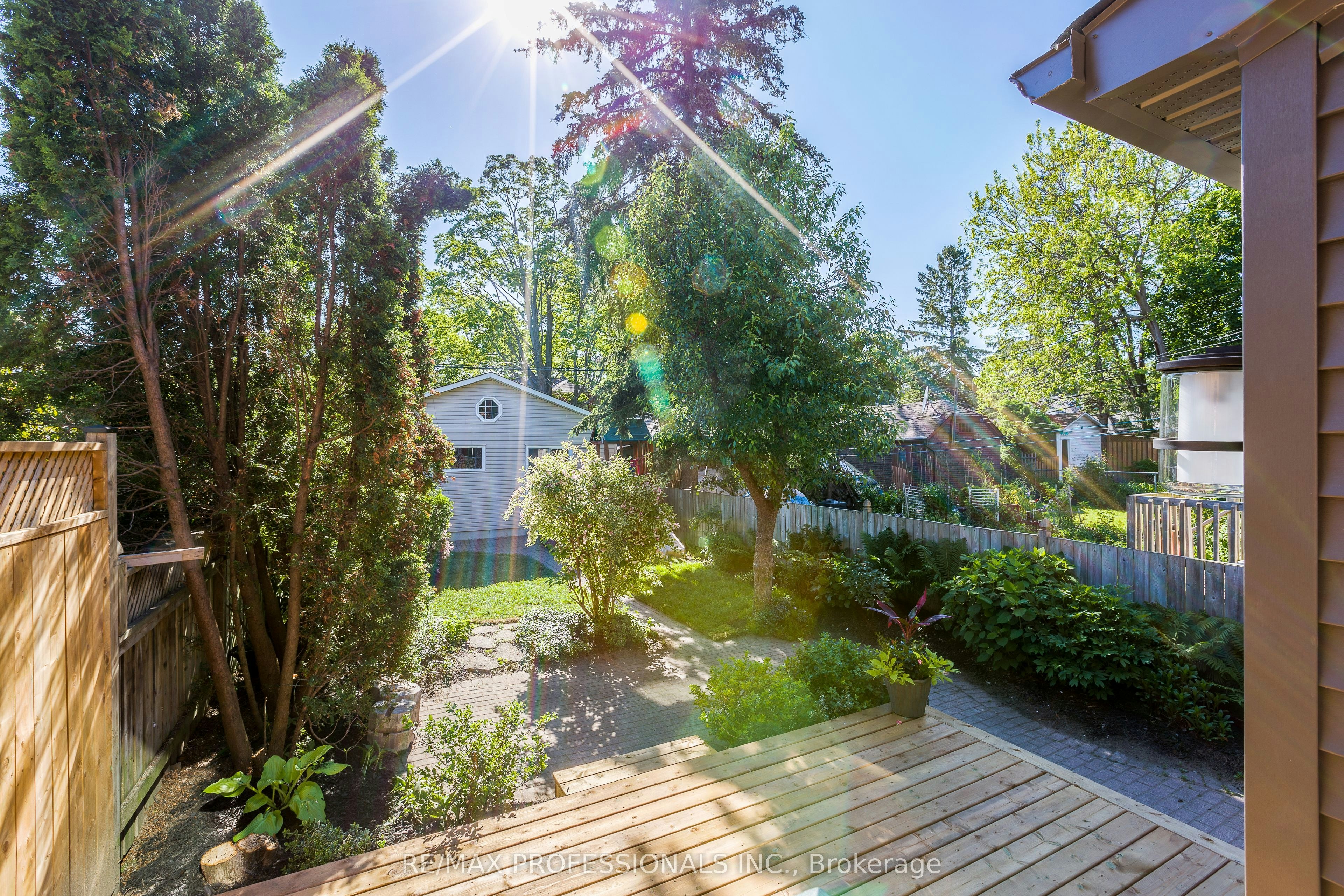 546 Beresford Avenue, Toronto, ON, M6S 3C3 - 21