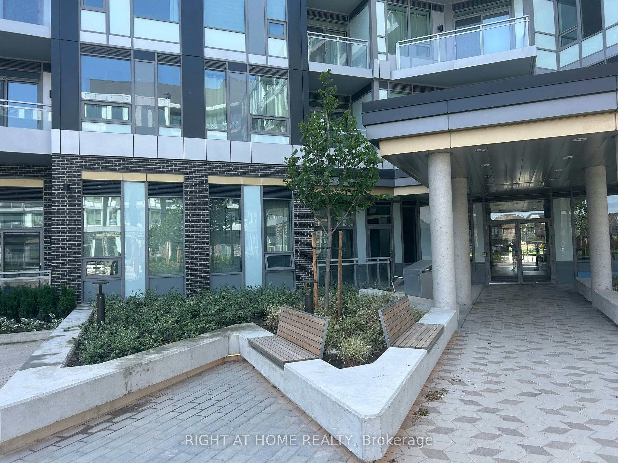 641-2501 Saw Whet Boulevard, Oakville, ON, L6M 5N2 - 4