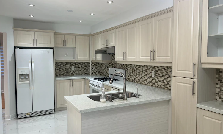 50-3600 Colonial Drive