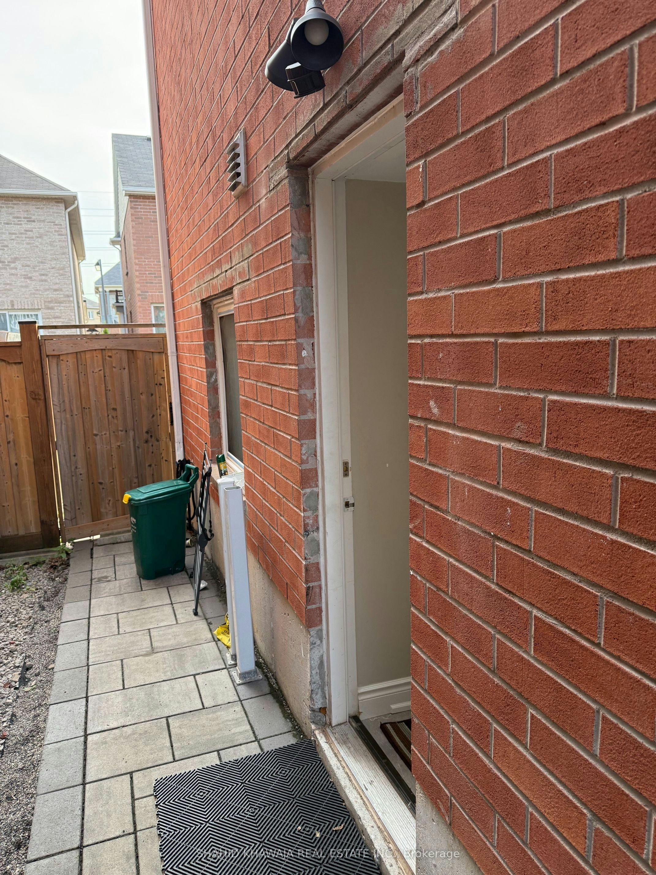 bsmt-341 Blinco Terrace, Milton, ON, L9T 8Y6 - 2