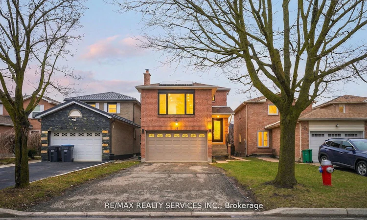 19 Wayne Nicol Drive