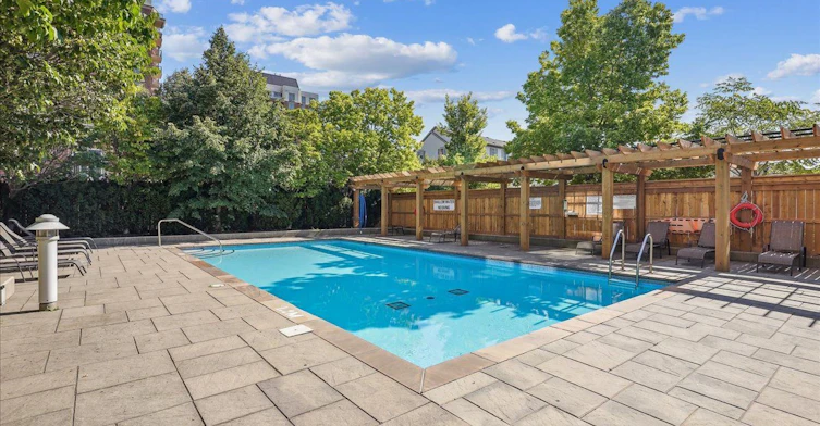 610-2365 Central Park Drive, Oakville, ON, L6H 0C7 - 37