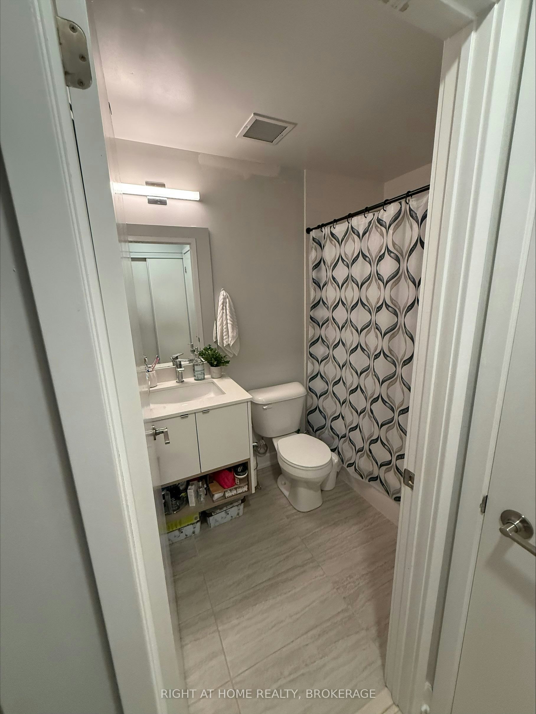319-1139 Cooke Boulevard, Burlington, ON, L7T 0C3 - 8