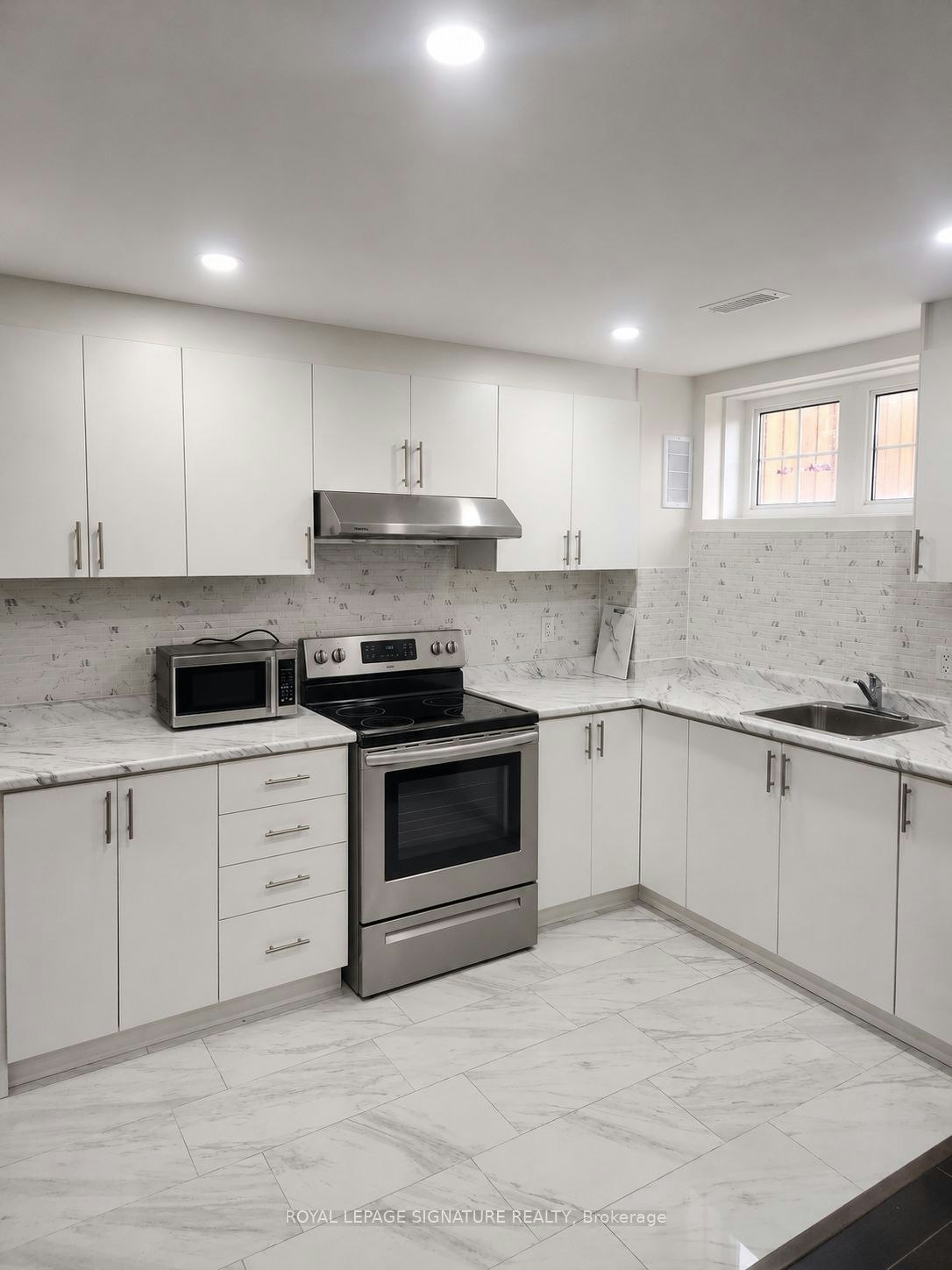 Basement-404 Nairn Circle, Milton, ON, L9T 8A5 - 2