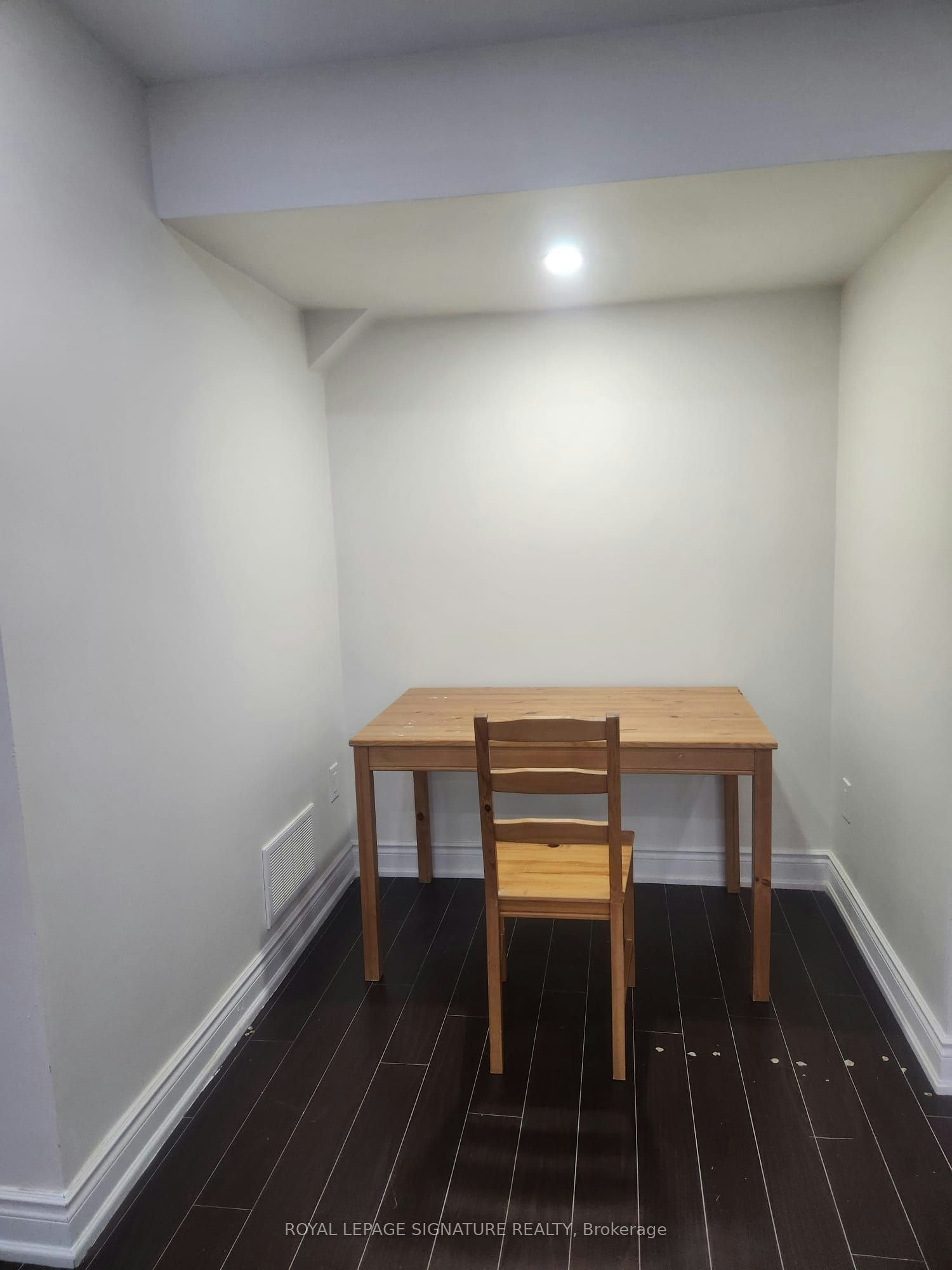 Basement-404 Nairn Circle, Milton, ON, L9T 8A5 - 8