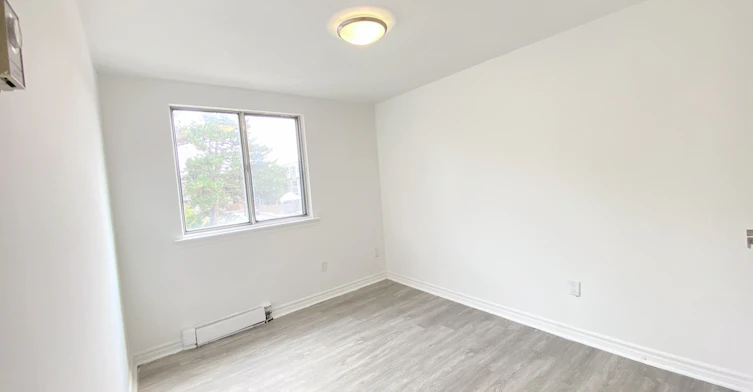 5-7555 Goreway Drive, Mississauga, ON, L4T 3M9 - 13