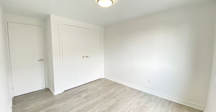 5-7555 Goreway Drive, Mississauga, ON, L4T 3M9 - 11