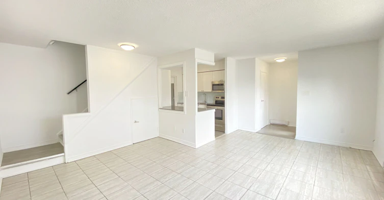 5-7555 Goreway Drive, Mississauga, ON, L4T 3M9 - 6