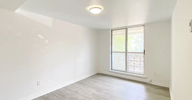 5-7555 Goreway Drive, Mississauga, ON, L4T 3M9 - 8
