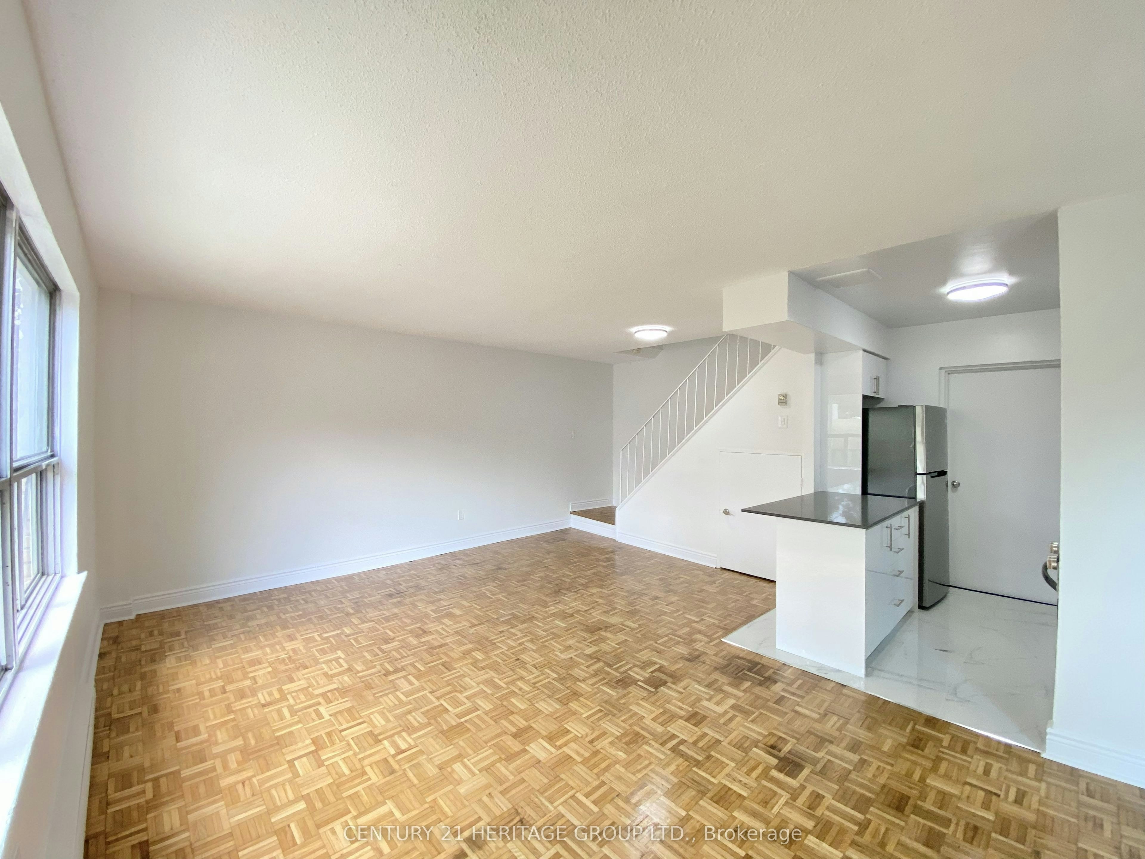 153-7555 Goreway Drive, Mississauga, ON, L4T 3M9 - 3