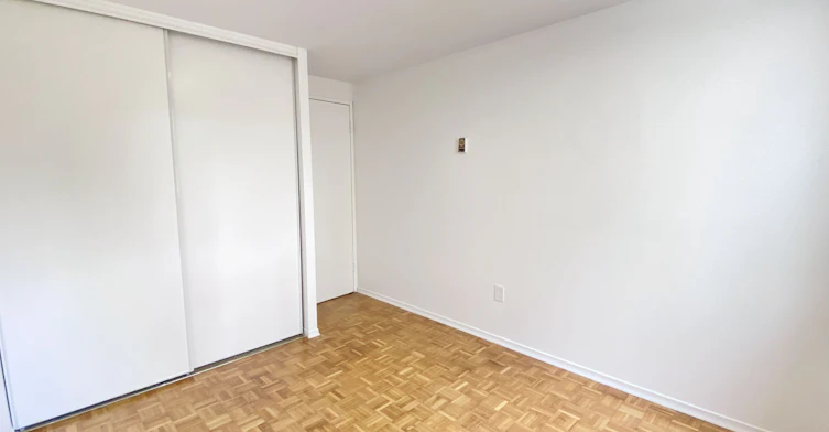 155-7555 Goreway Drive, Mississauga, ON, L4T 3M9 - 9