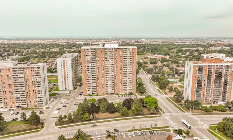2102-18 Knightsbridge Road