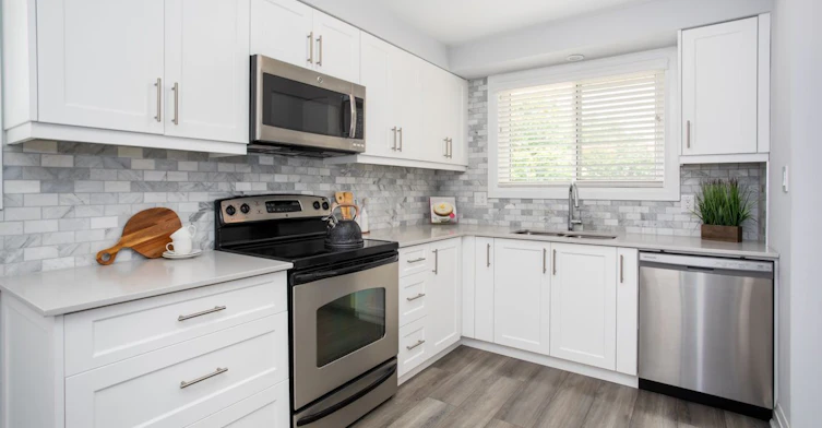 Main-576 Turner Drive, Burlington, ON, L7L 2W7 - 8
