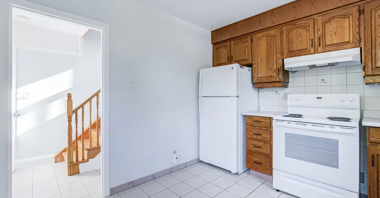2-143 Connolly Street, Toronto, ON, M6N 1E8 - 8