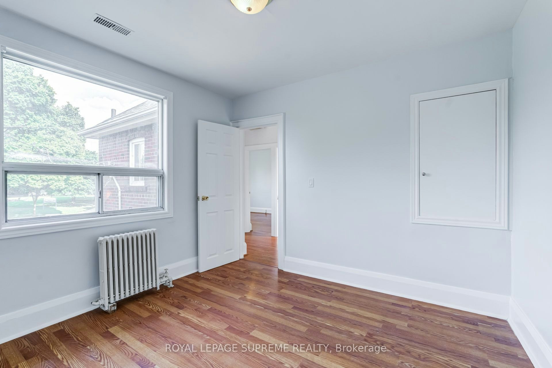 2-143 Connolly Street, Toronto, ON, M6N 1E8 - 14