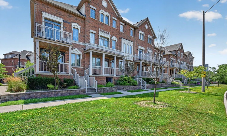 15-180 Howden Boulevard
