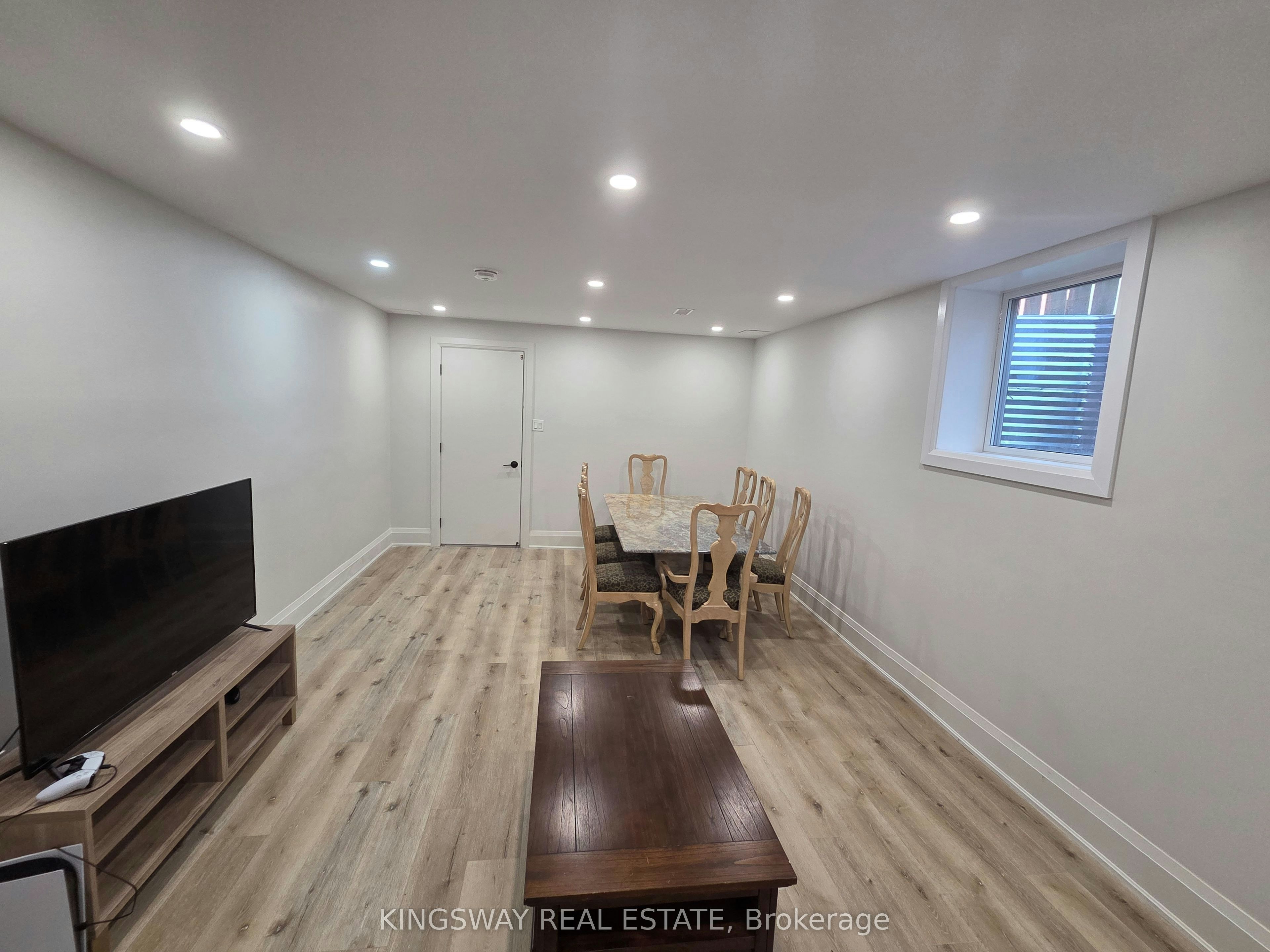 Basement Apt-1756 Bridewell Court, Mississauga, ON, L5L 3R7 - 4