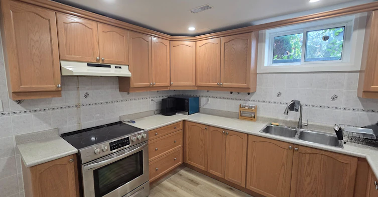Basement Apt-1756 Bridewell Court, Mississauga, ON, L5L 3R7 - 6