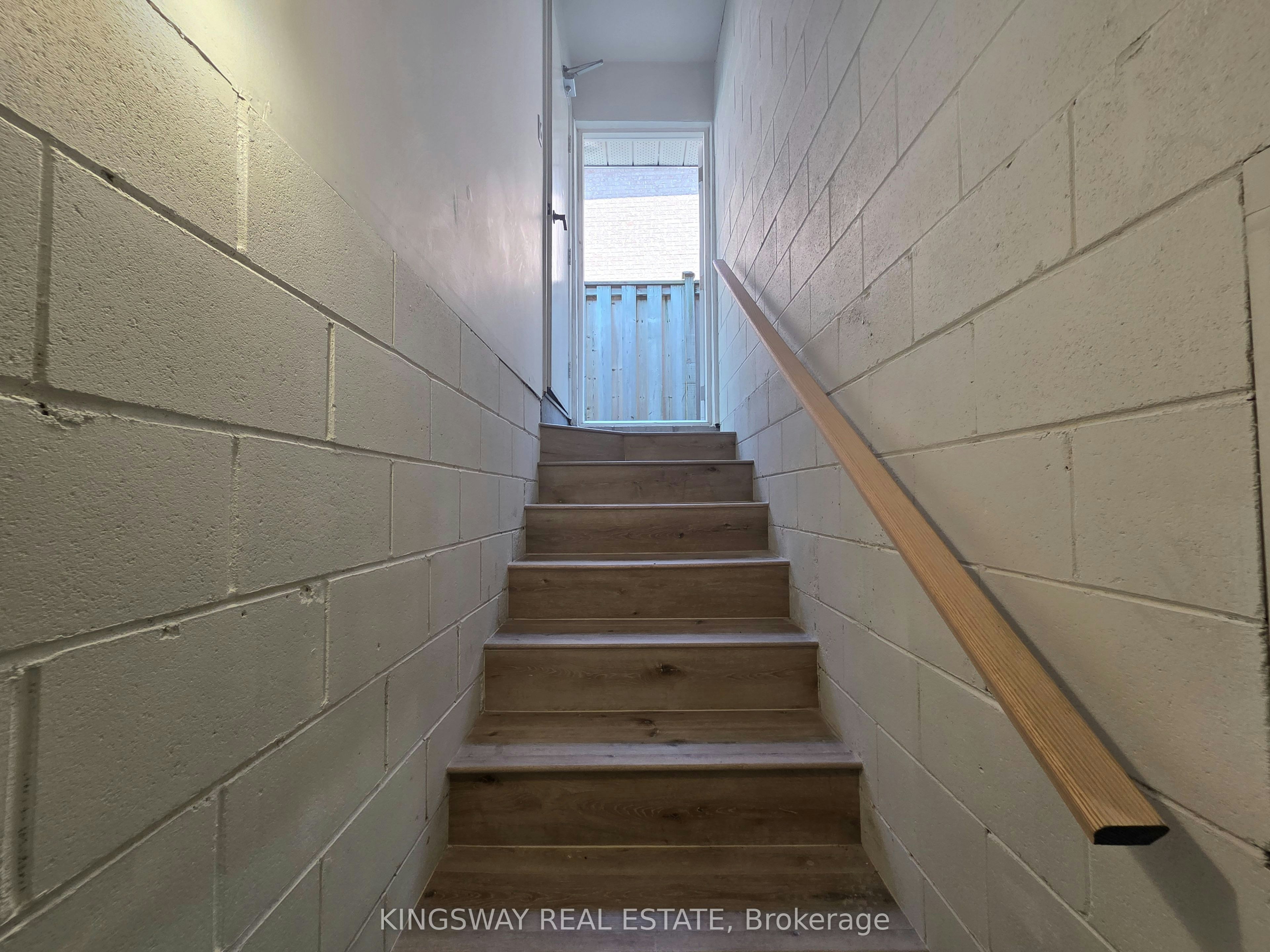 Basement Apt-1756 Bridewell Court, Mississauga, ON, L5L 3R7 - 2